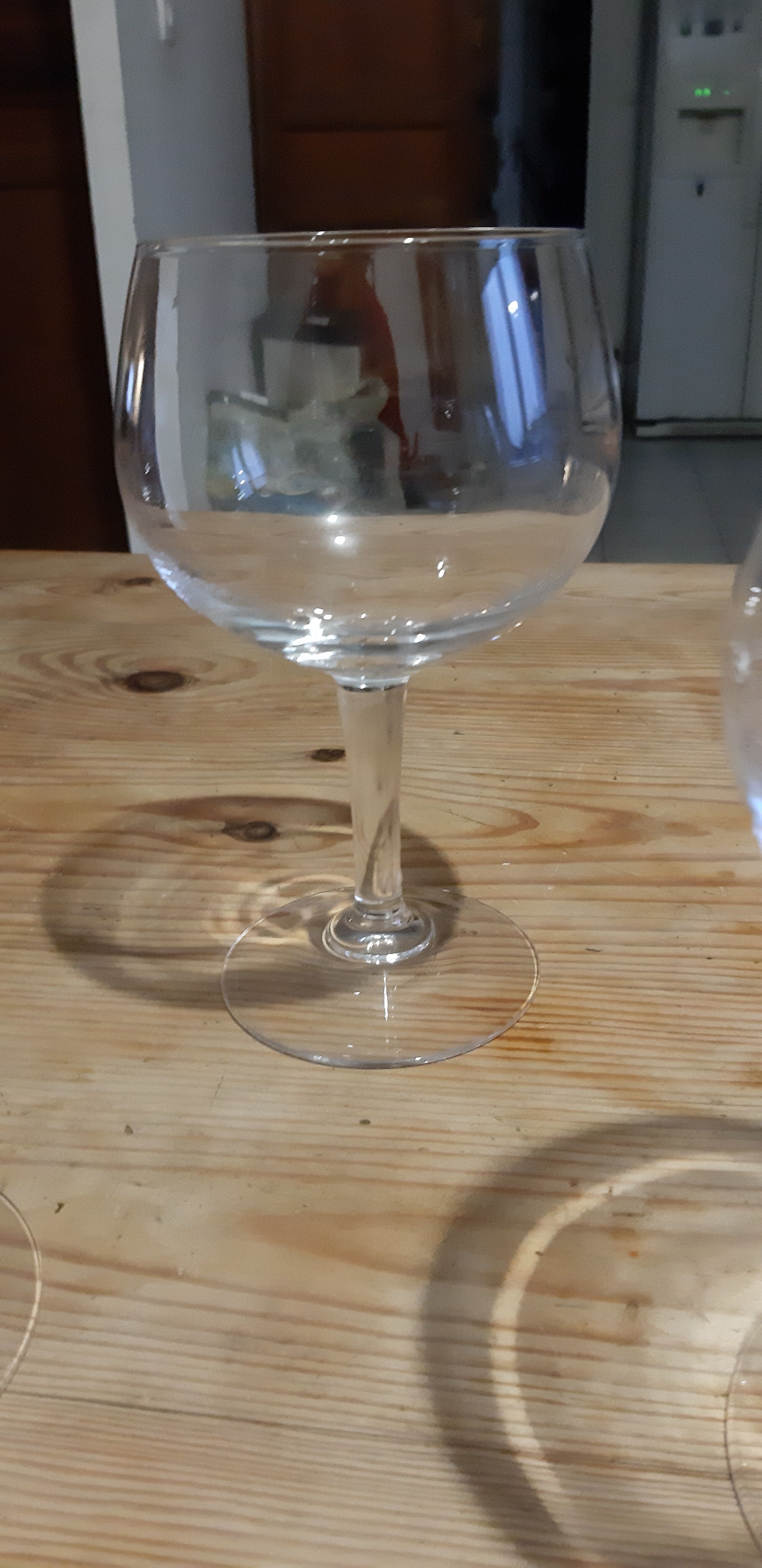 4 crystal balloon glasses