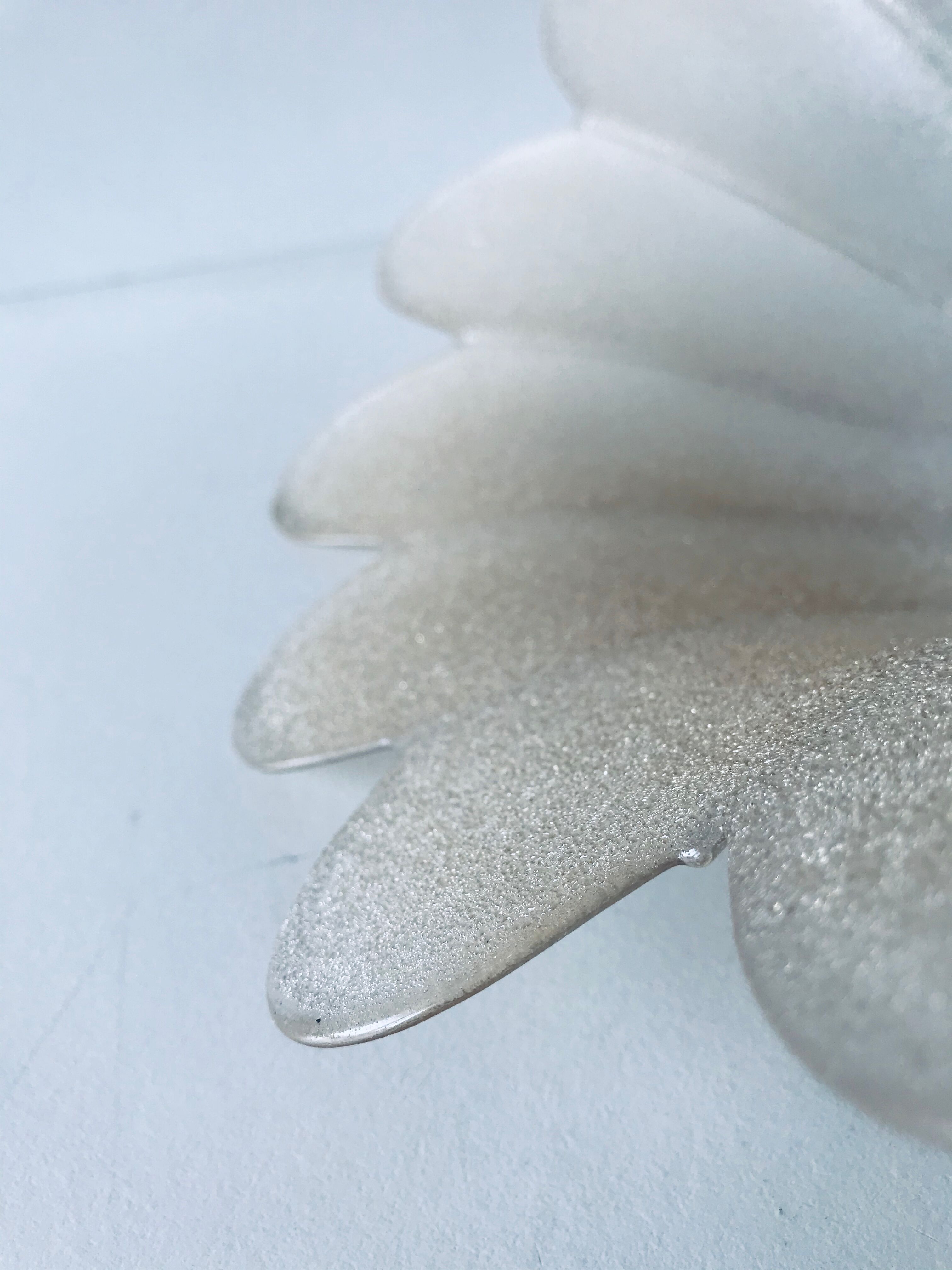 Glass flower suspension