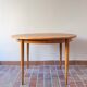 Table ronde scandinave bois clair