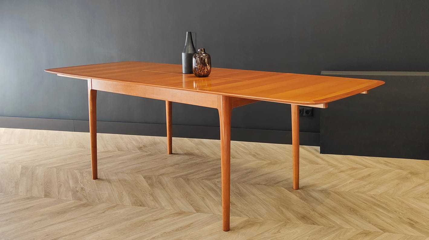 Mid century extendable dining table vintage