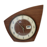 Vintage wall clock in electric smi formica with date