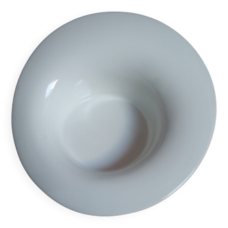Designer plate created by Babette, Pilllivuyt