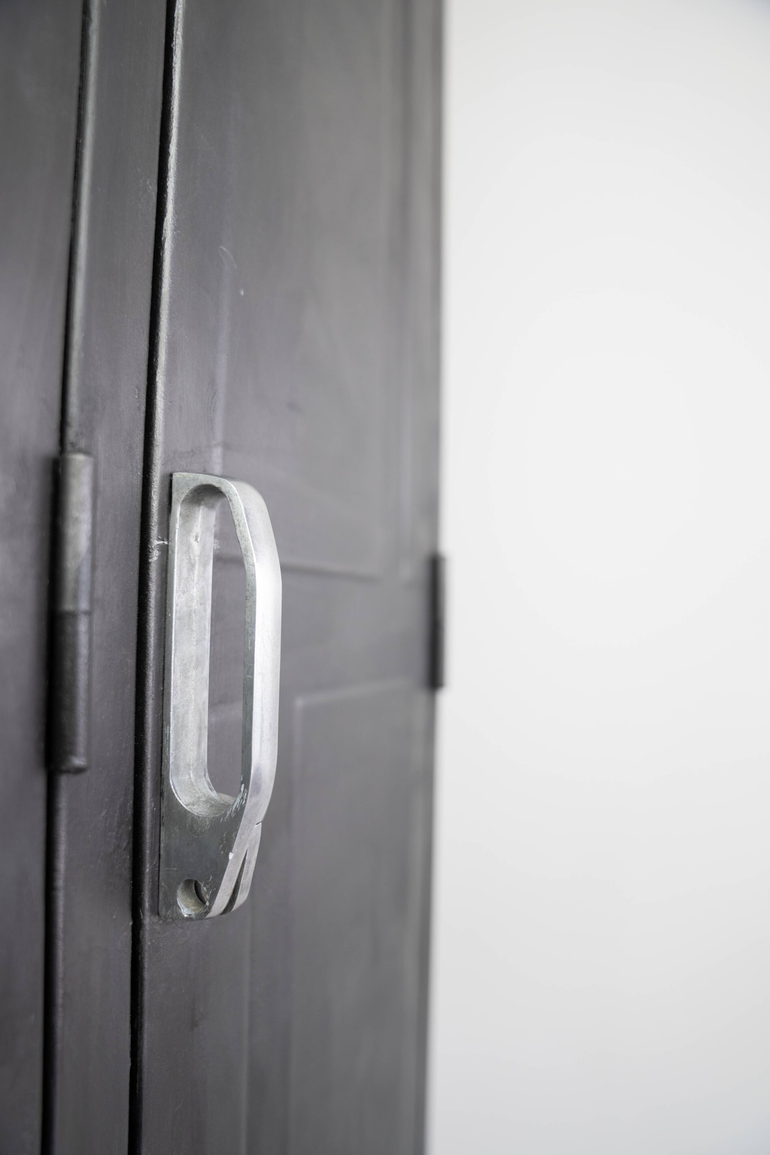 Very nice vintage metal lockers / industrial lockers