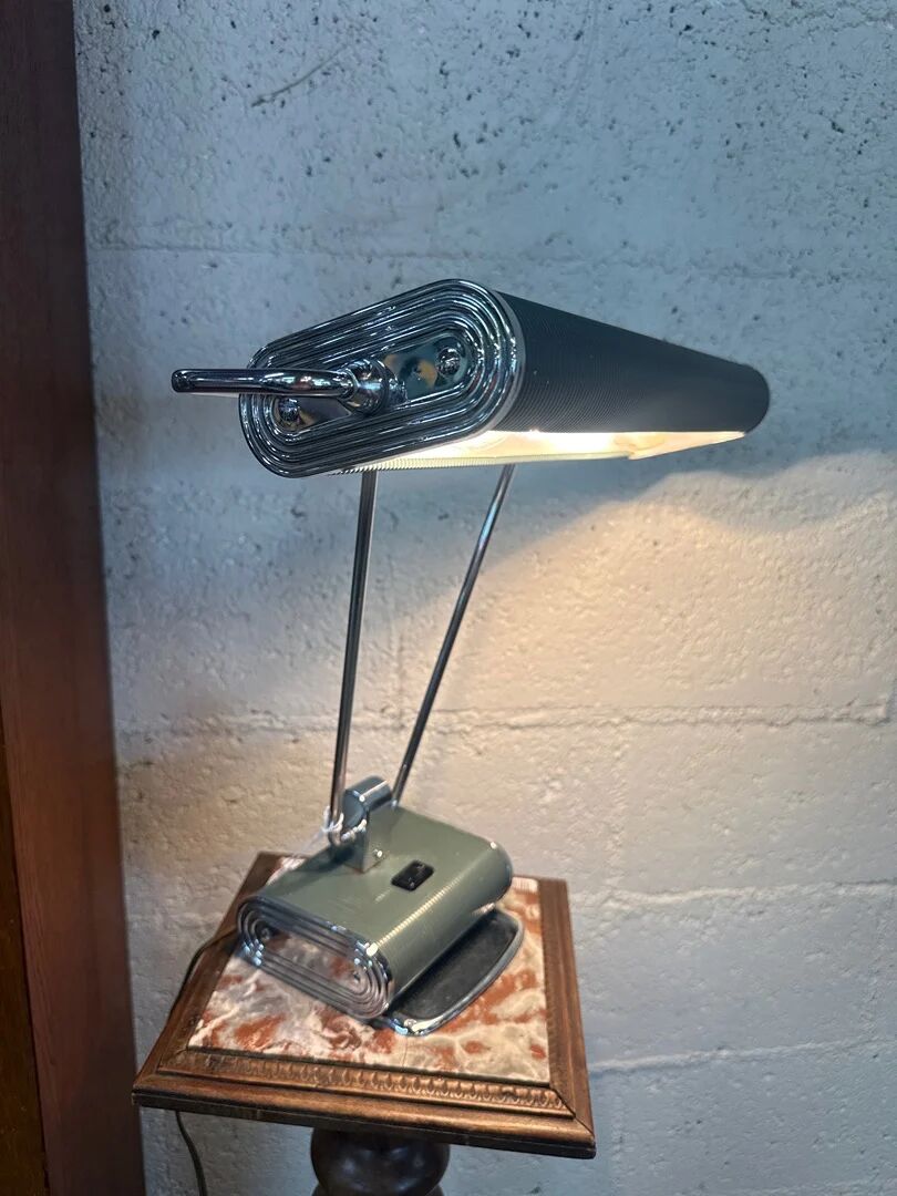 Vintage desk lamp – Art Deco style in chrome and green