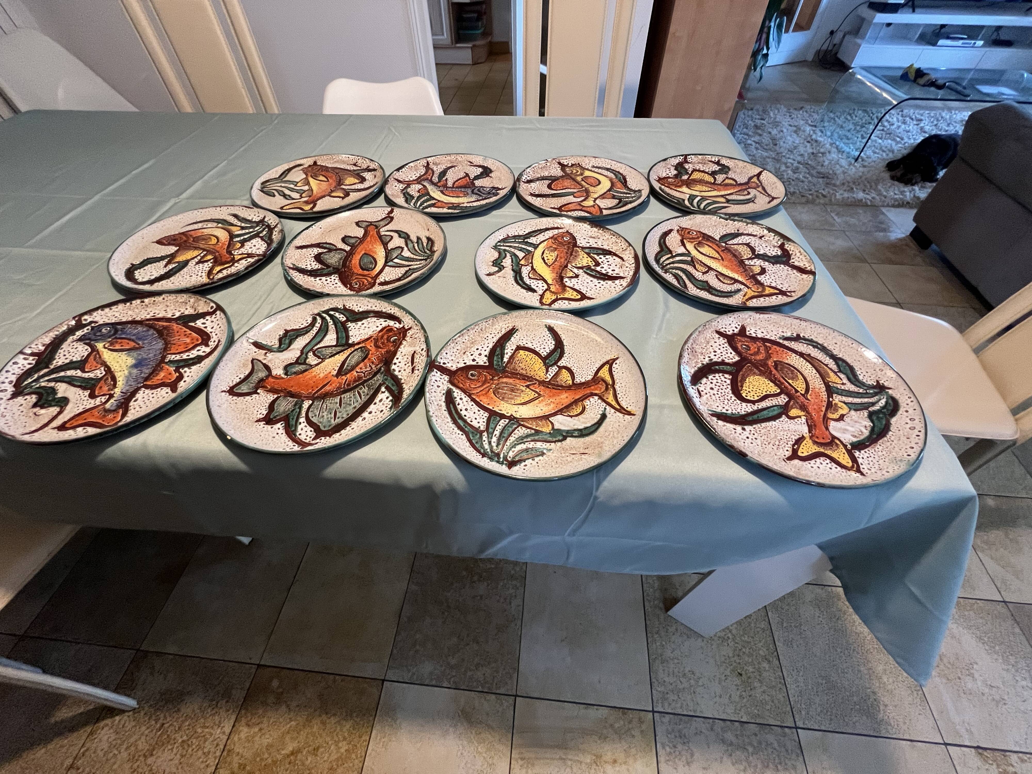 Fish service Vallauris dish + 12 plates
