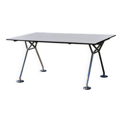 Table , bureau , norman foster