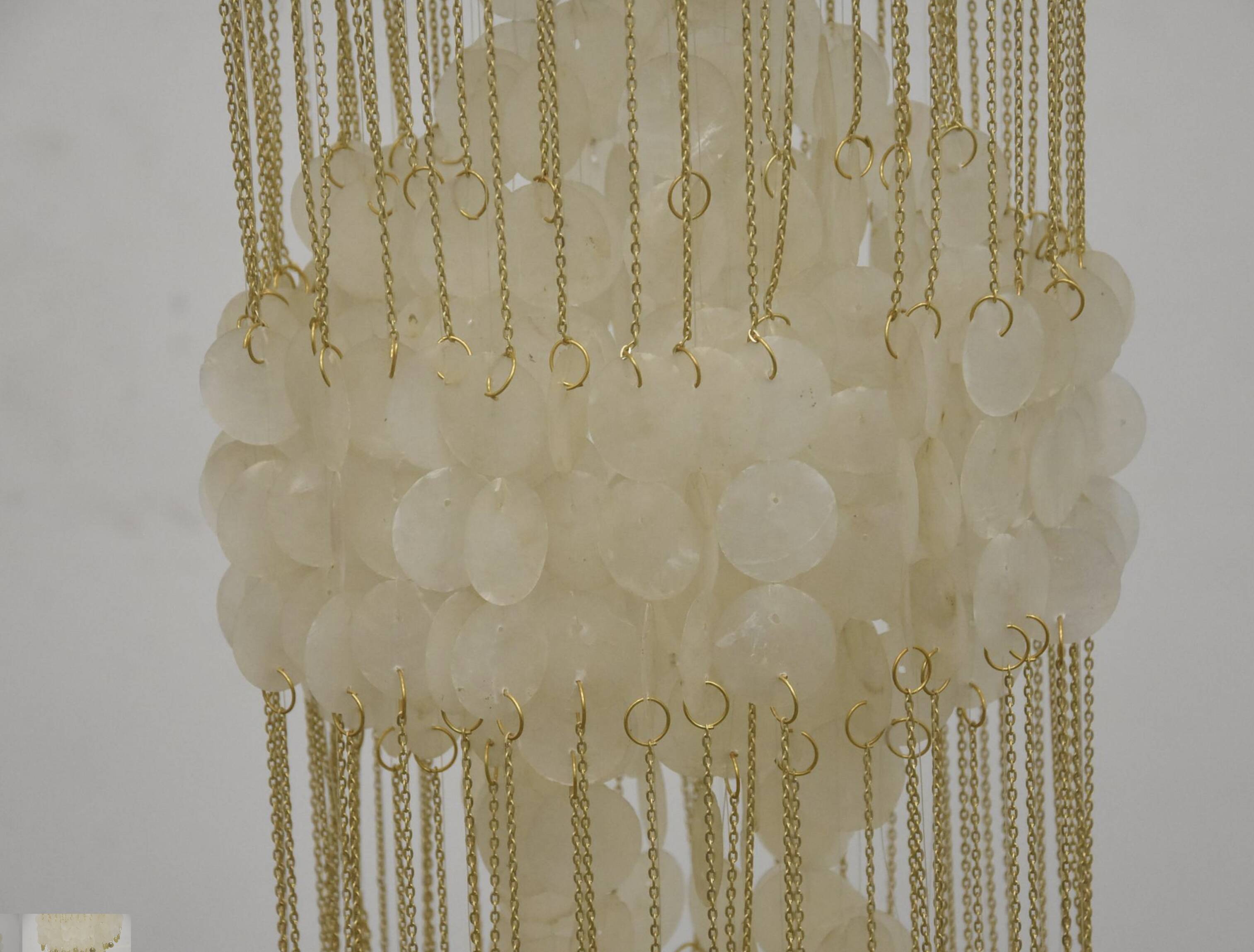 Suspension en pastille de nacre