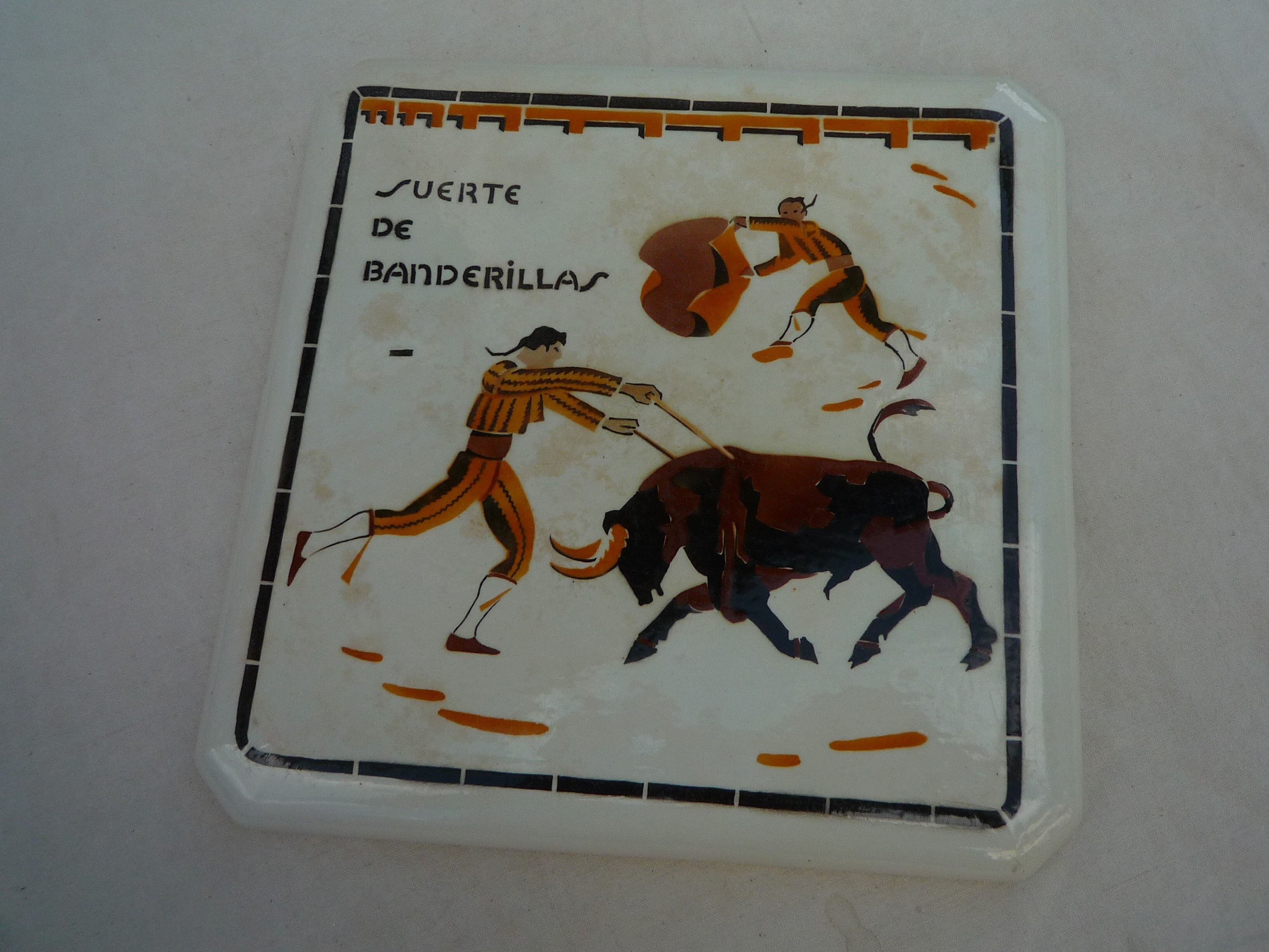 Lunéville earthenware underside, "Corrida" décor, 1930s
