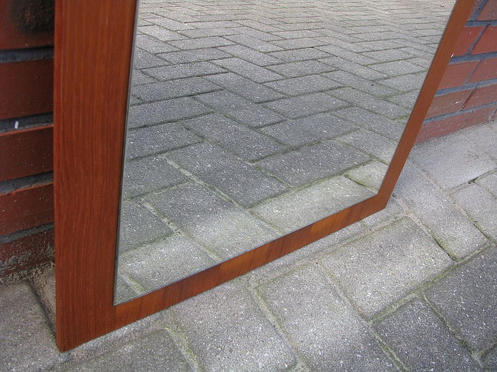 Miroir vintage en teck Danemark 1970 - 49x49cm