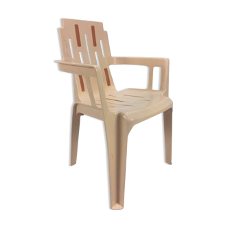 Boston by Pierre Paulin garden chair