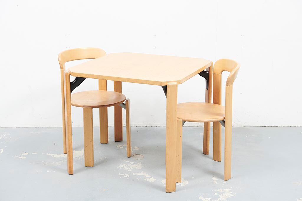Bruno Rey table