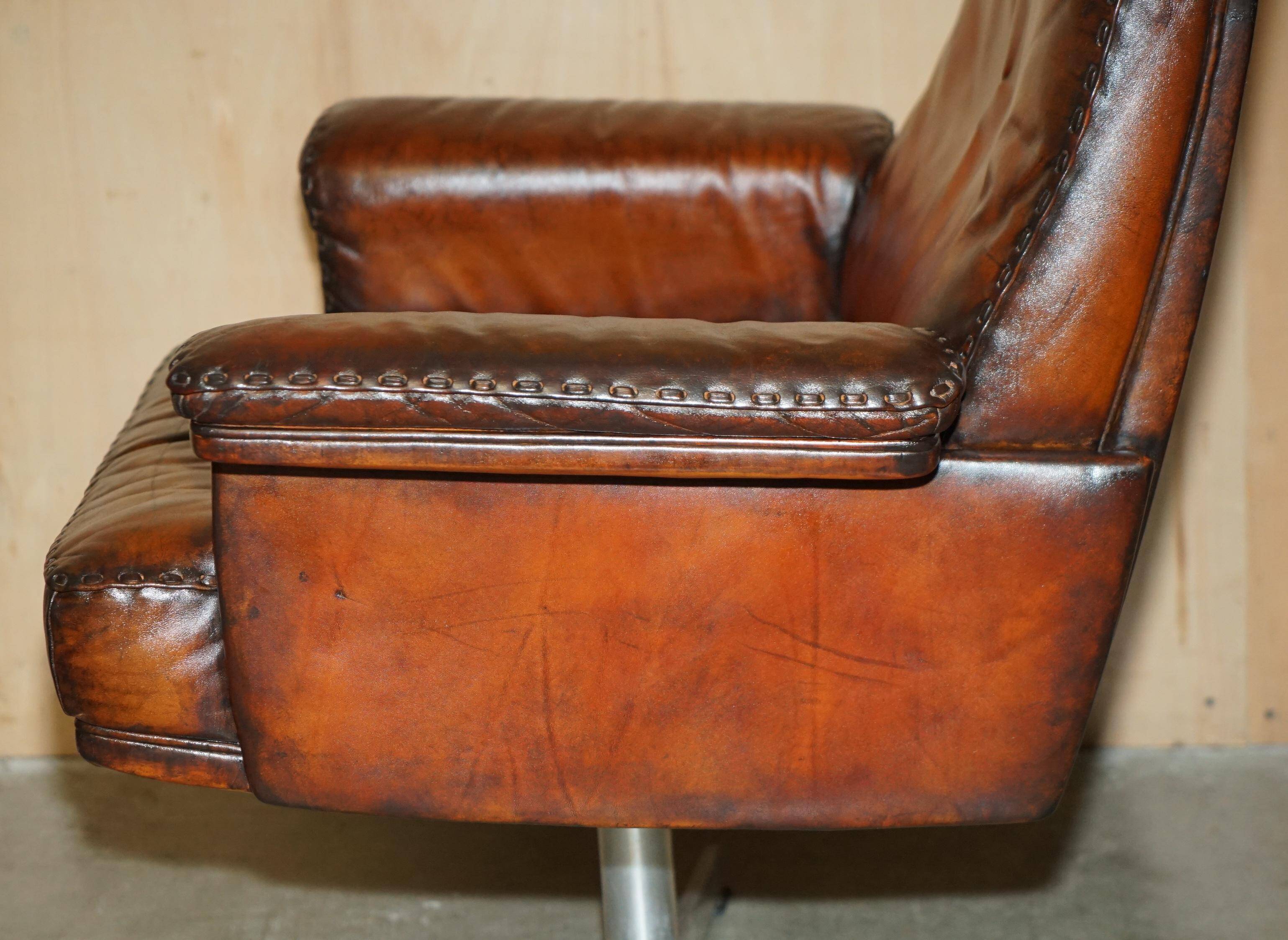 Mid Century Modern swivel office chair De Sede DS35 leather