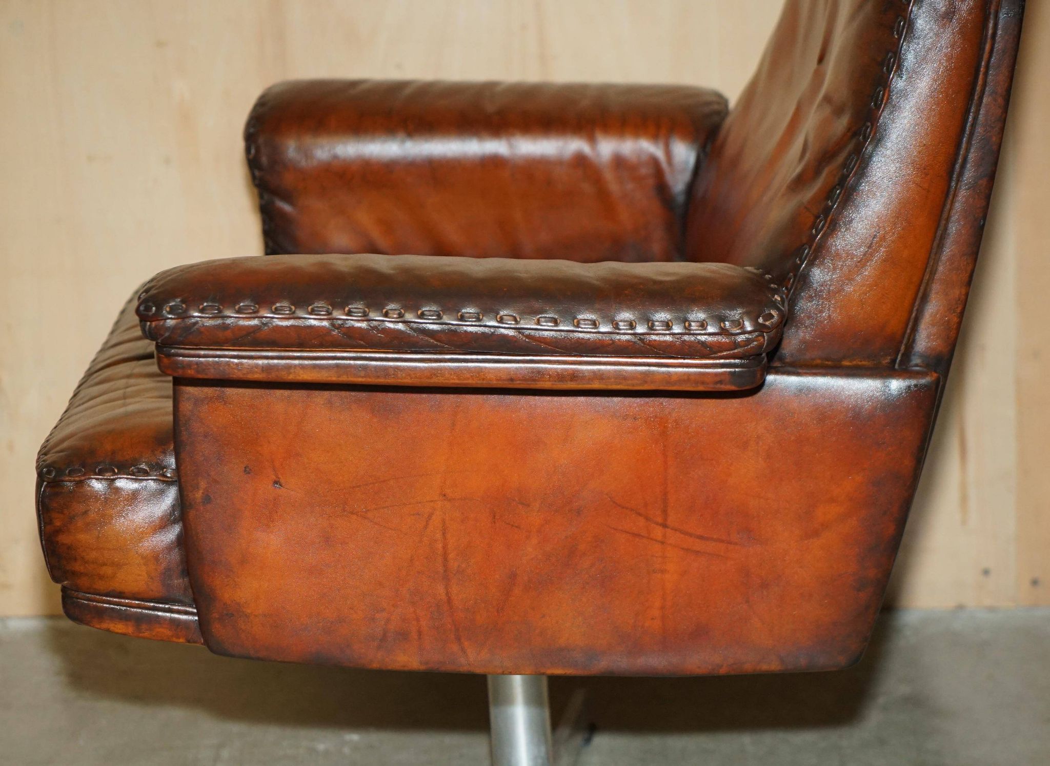 Chaise de bureau pivotante Mid Century Modern De Sede DS35 cuir