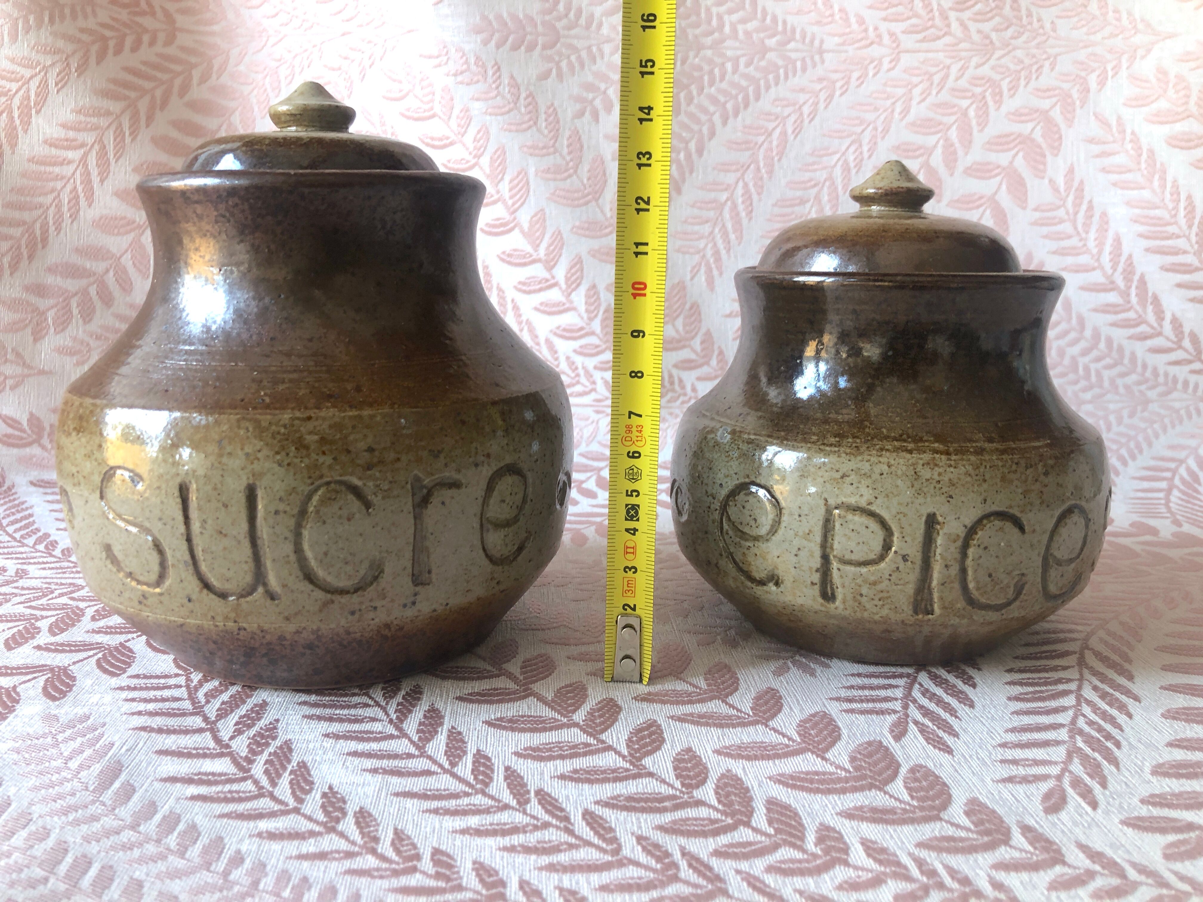 Pots à épices en grès véritable