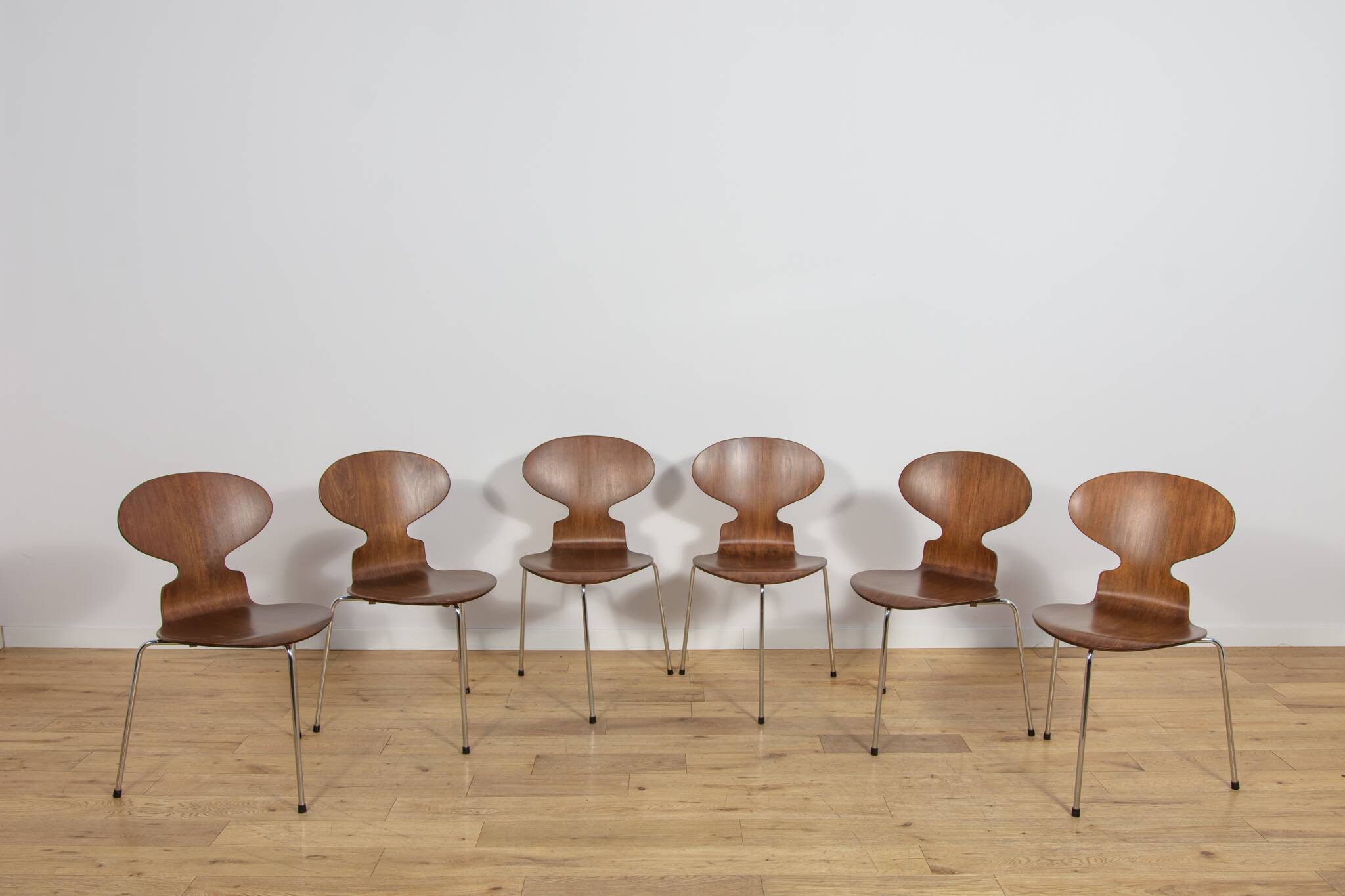 Mid-Century Model 3101 Ant Dining Chairs by Arne Jacobsen for Fritz Hansen, Denmark, 1970s, Set of