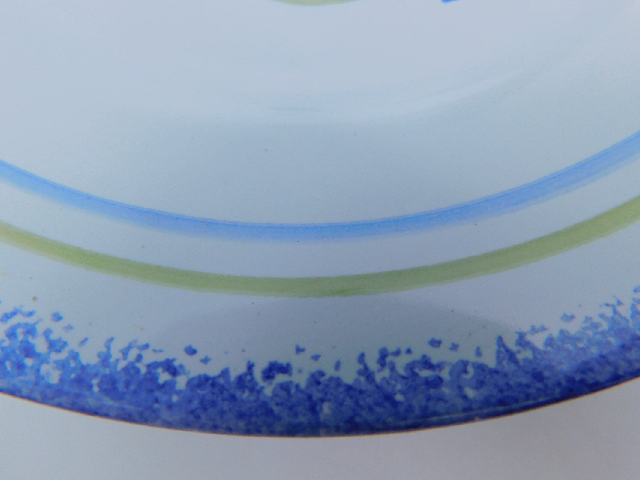 Decorative plate HB Quimper, blue rooster