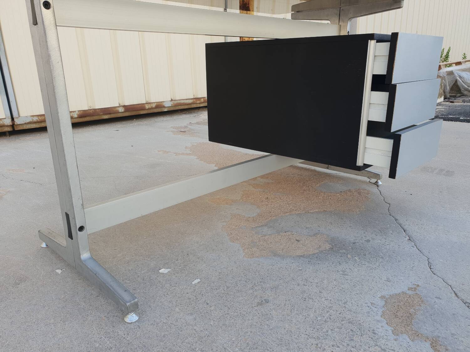 Office of Étienne Fermigier 1970