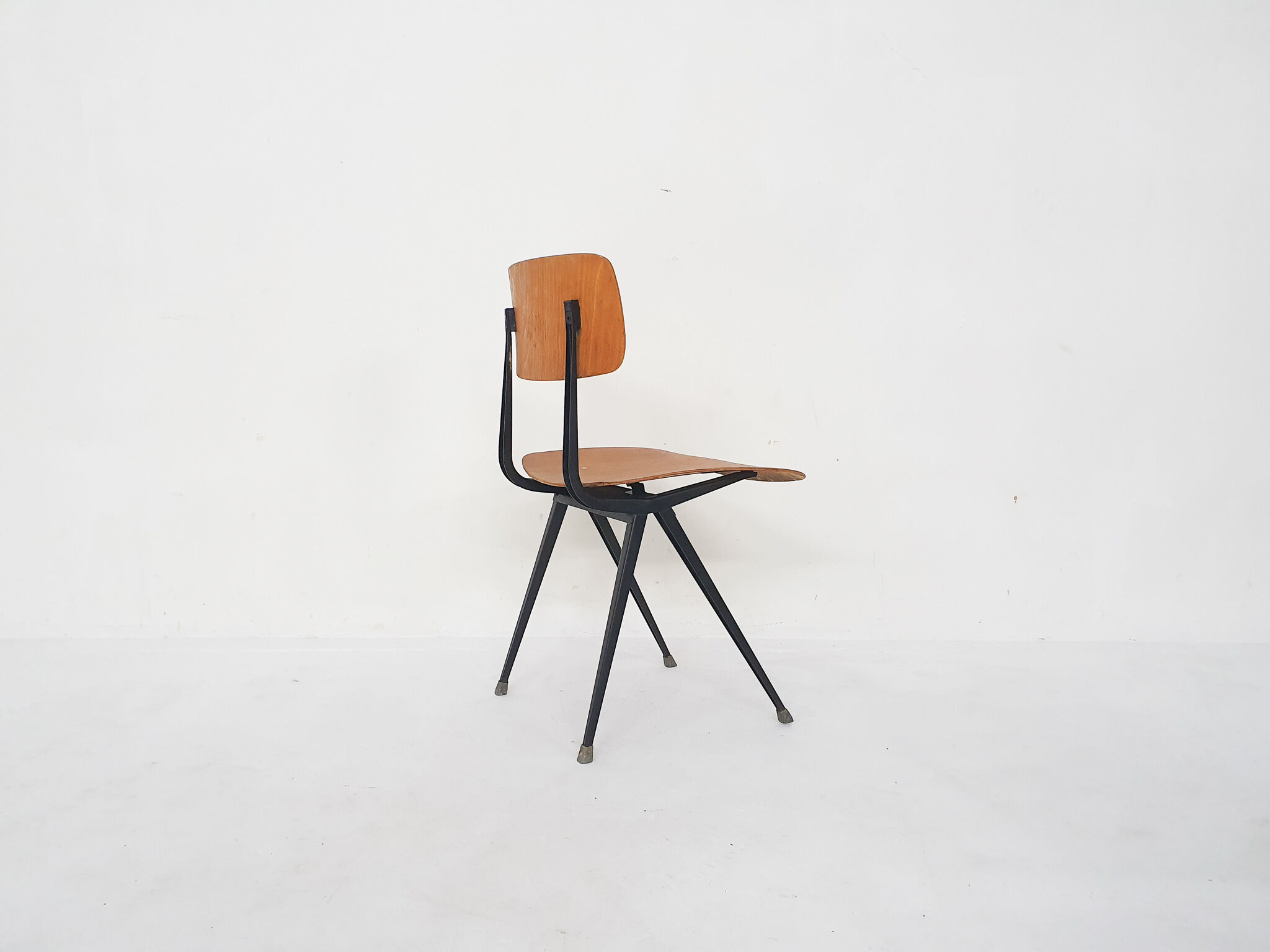 Friso Kramer for Ahrend de Cirkel "Result" chair, The Netherlands 1961