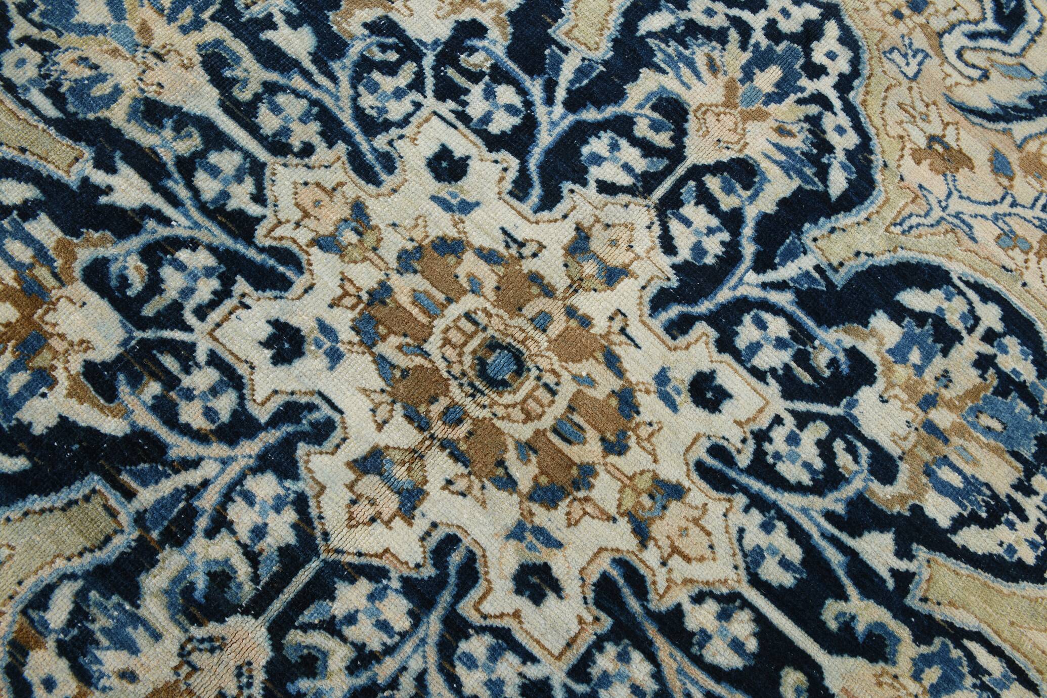 Grand tapis persan ancien bleu marine, 293 x 391 cm