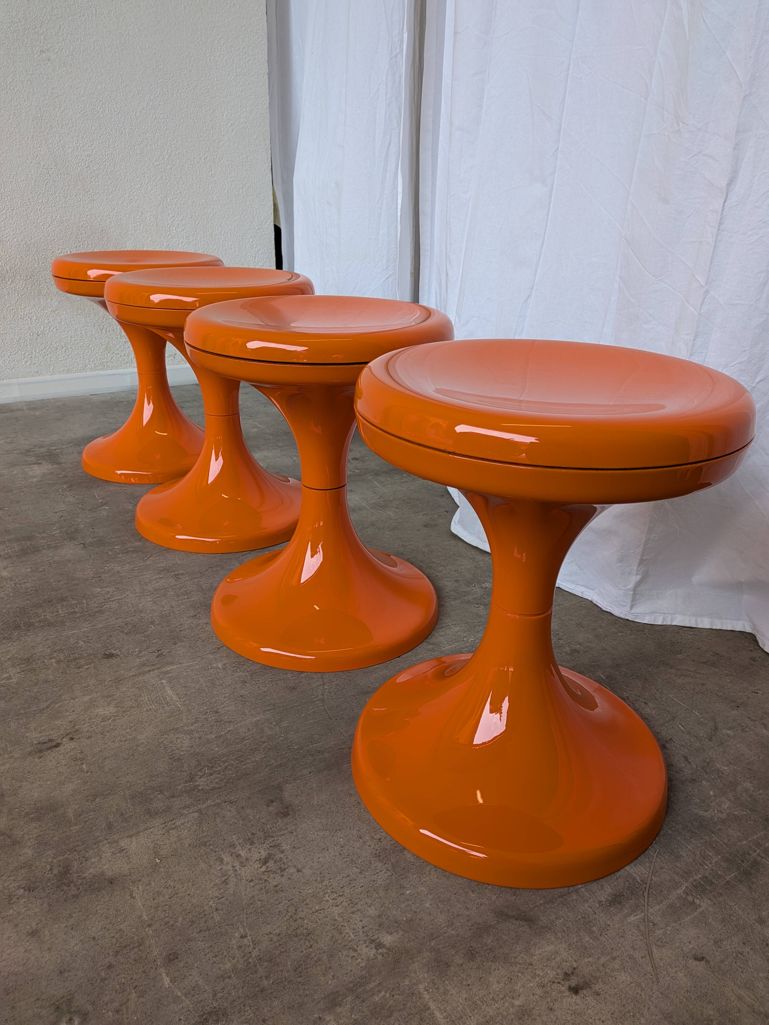 Set of 4 Vintage Mushroom Stool “Jurček” by Meblo, Retro Orange 1960s – Spa
