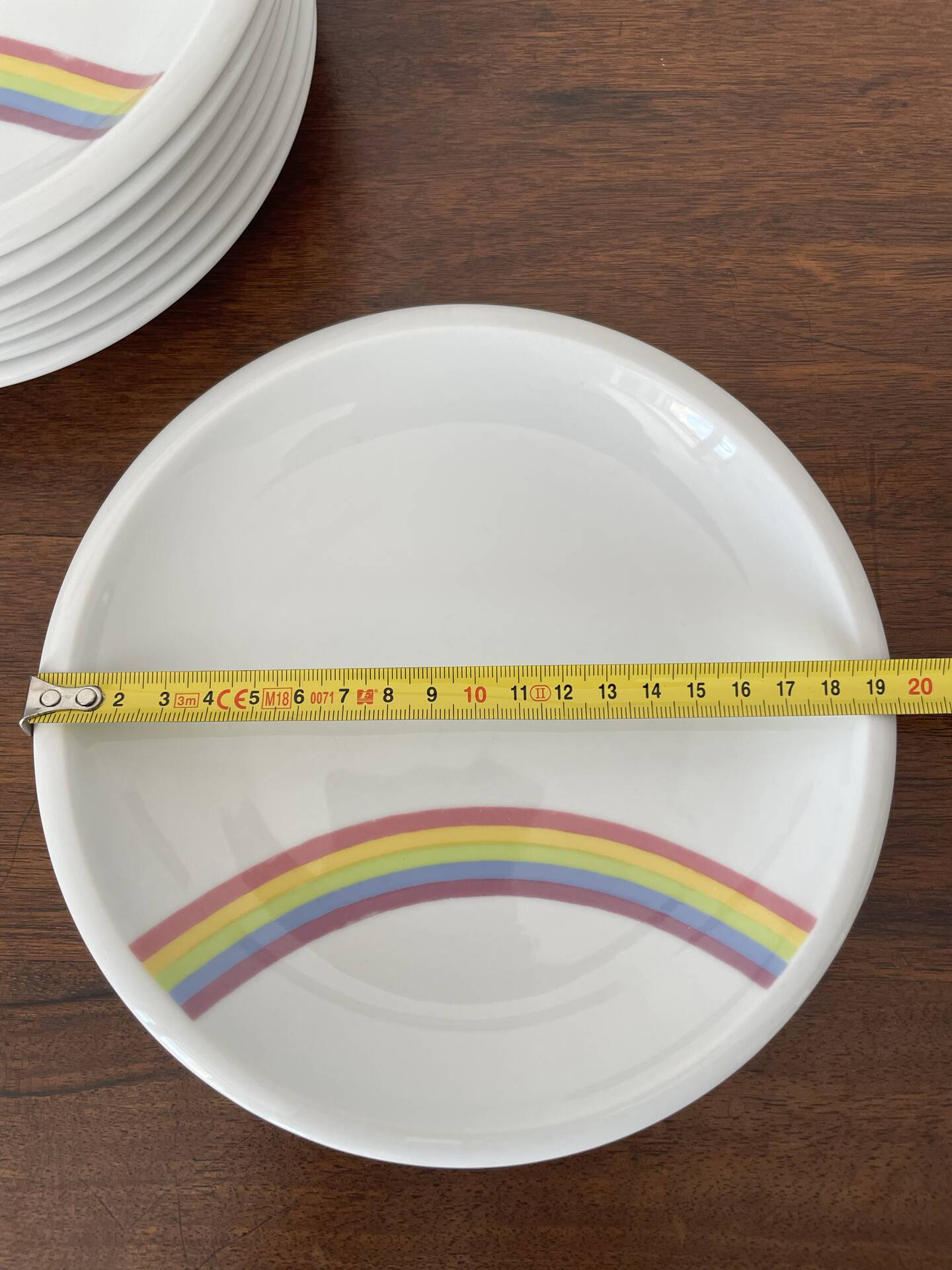 Lot 8 assiettes arc en ciel Tonika Kahla