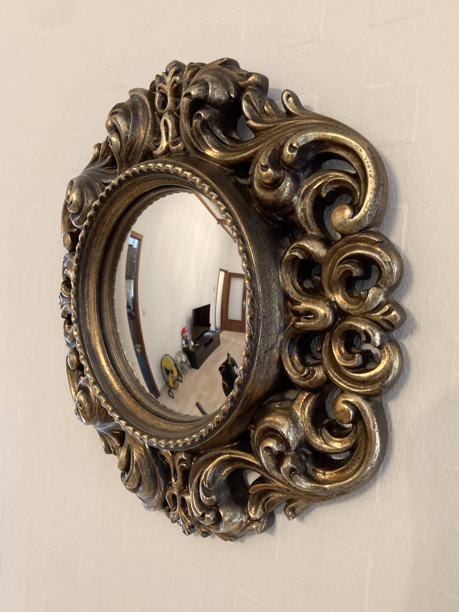 Vintage convex witch mirror – carved gilded wood – 1960s