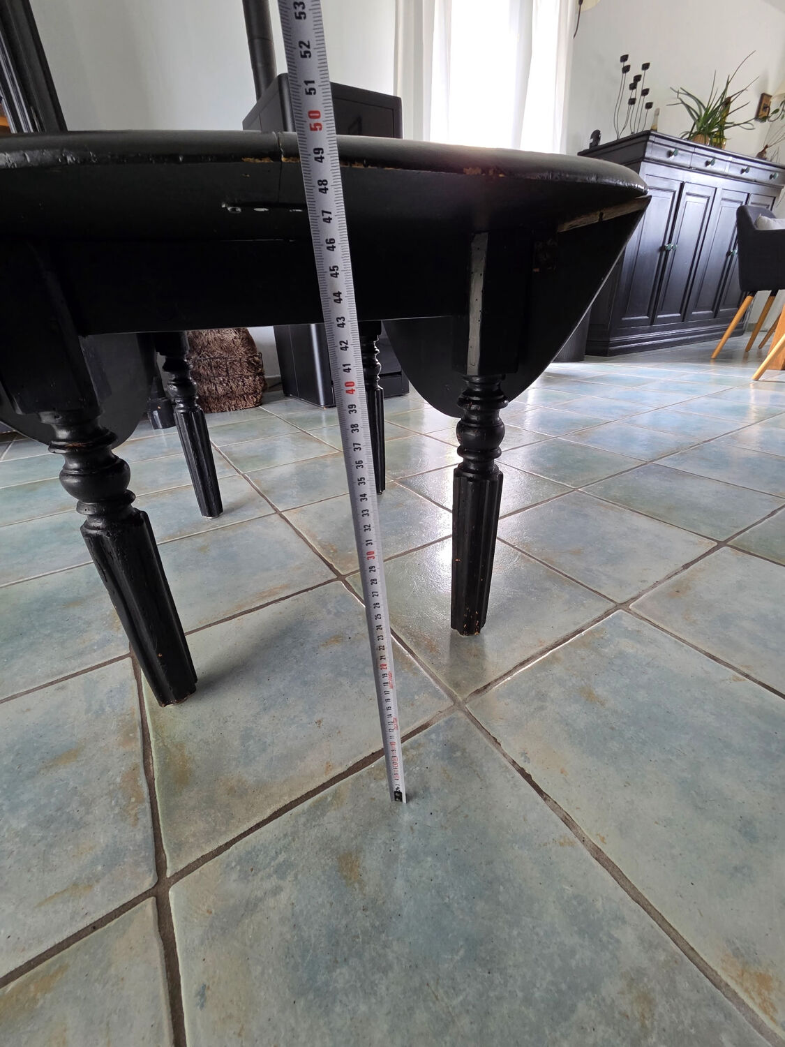 Oval gateleg table from the late 19th century, repainted in black.