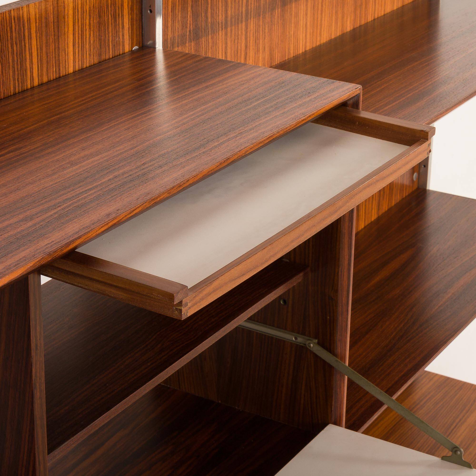 Italian mid century wall unit George Coslin for 3V Arredamenti, 1960s