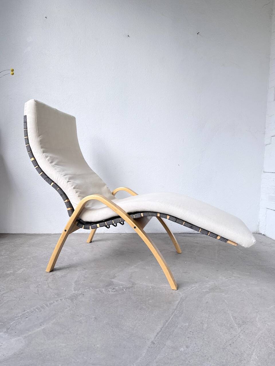 Transat hêtre bois courbé Ikea vintage Kim Samson