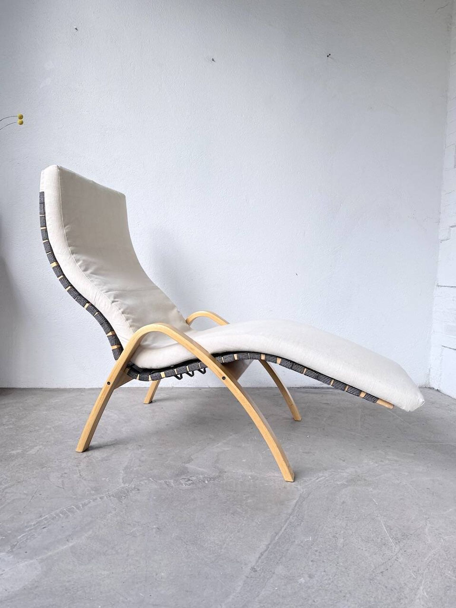 Ikea vintage Kim Samson curved beech wood deck chair