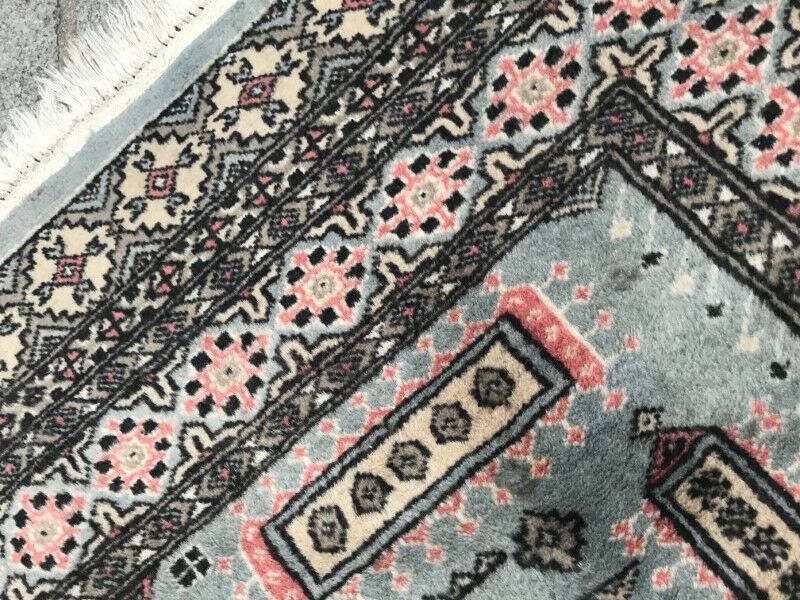 Pakistan is 125 X 190 CM hand vintage carpet