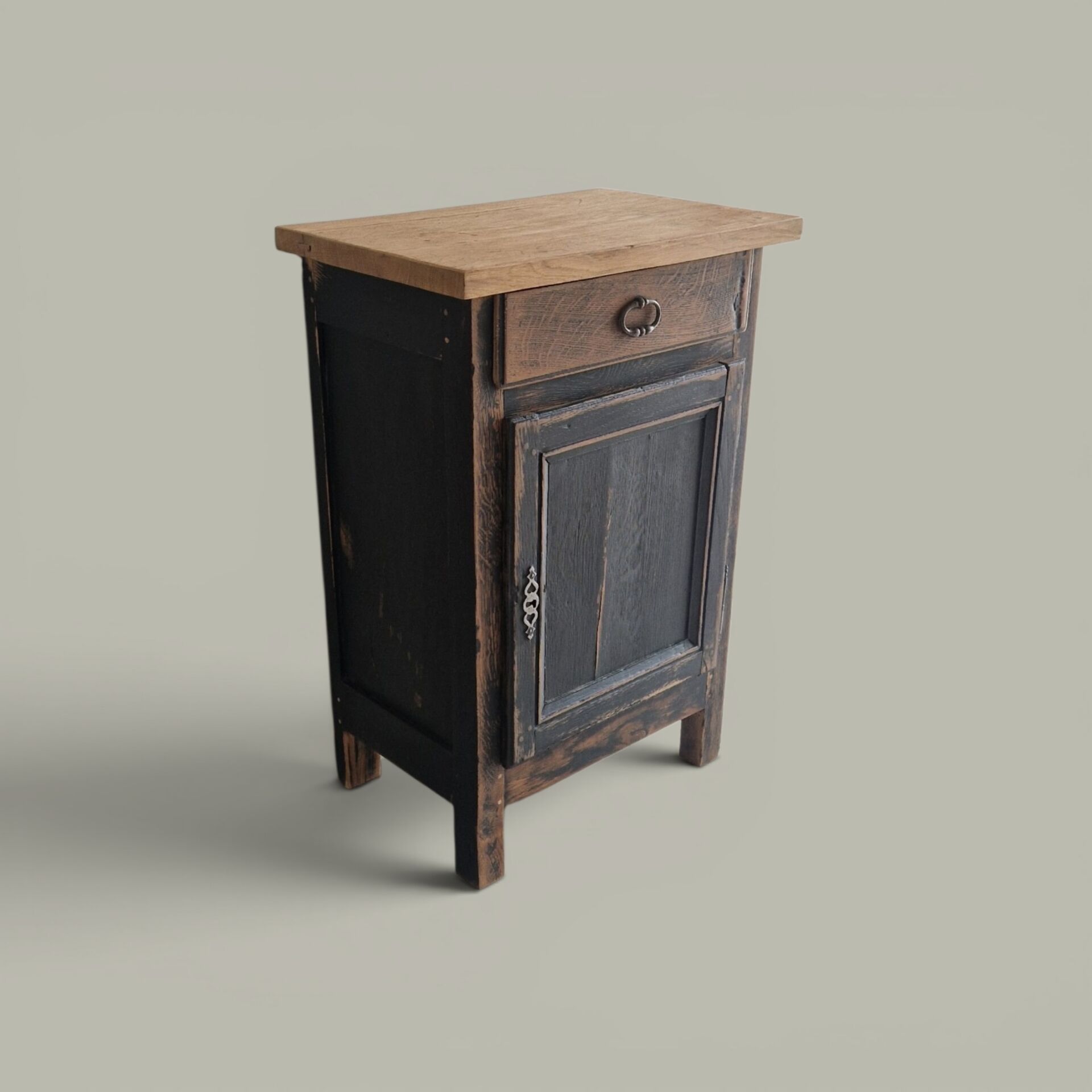 Meuble d'appoint rustique style campagne - Époque début XXÈME