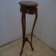 Ancienne selette en bois sculté
