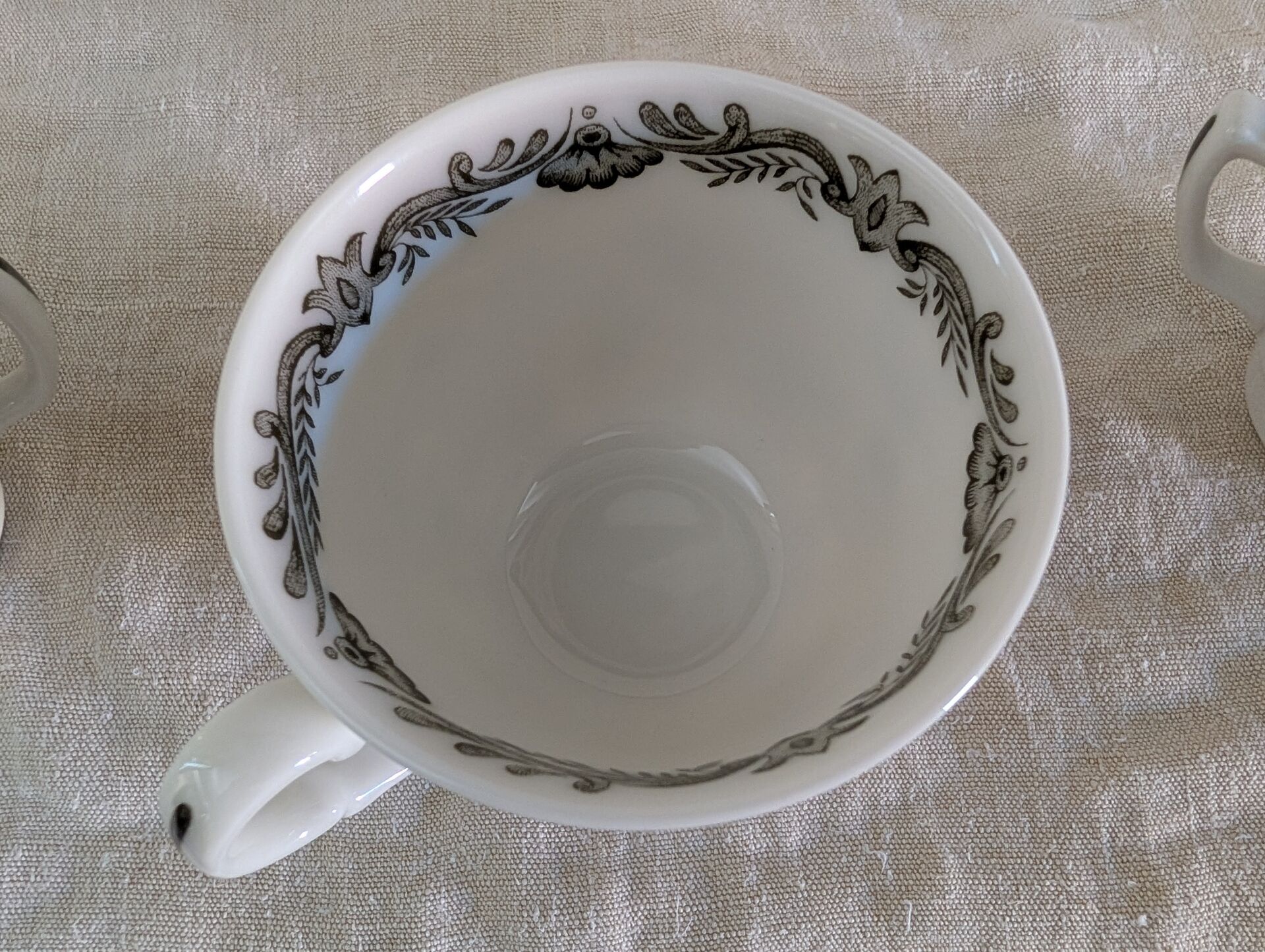 6 tasses Windsor 1981 – Jardin anglais fleuri