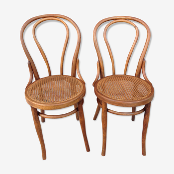 Paire de chaises bistrot cannées Thonet N° 4118