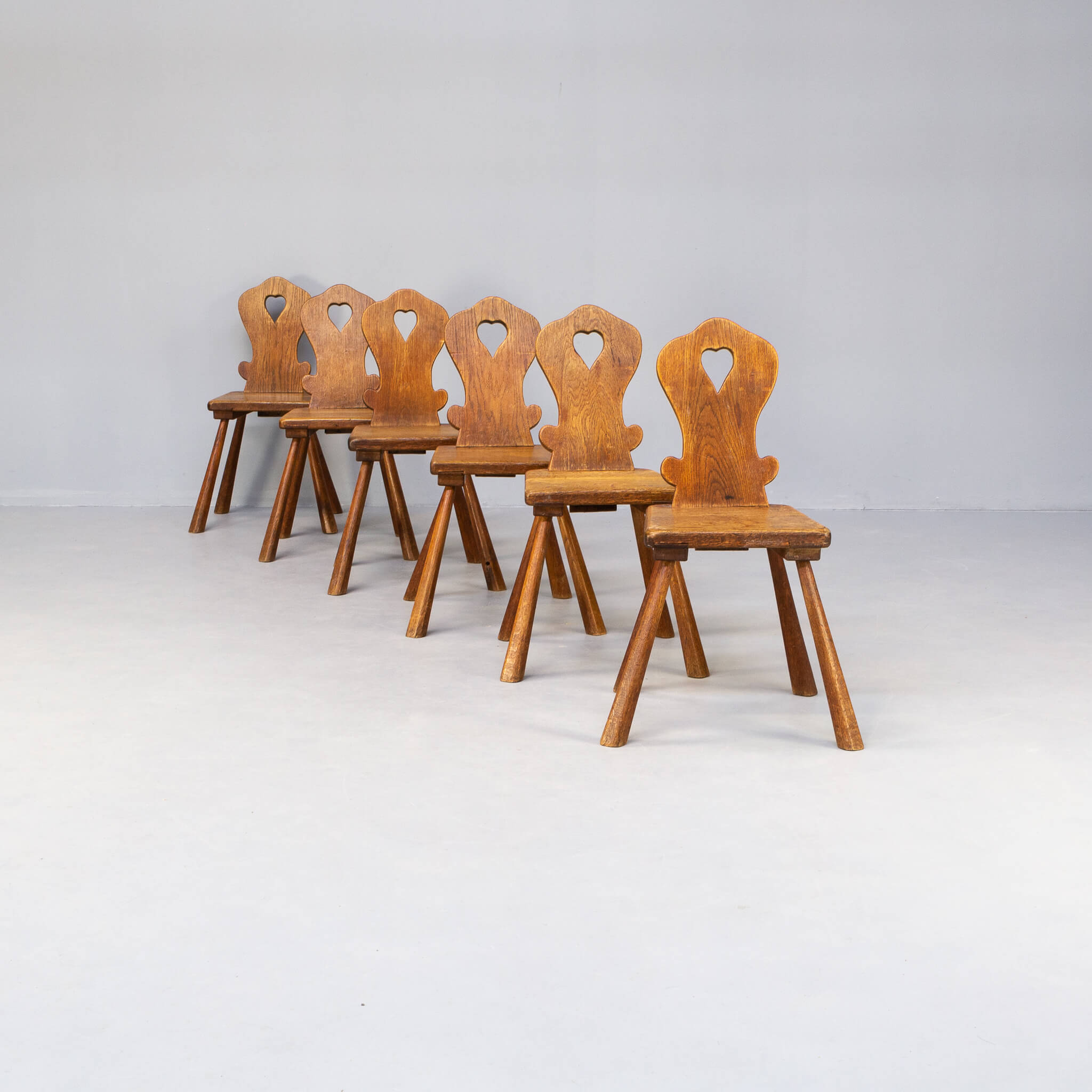 Beautiful set of 6 Rustic Alpine Mountain Chairs