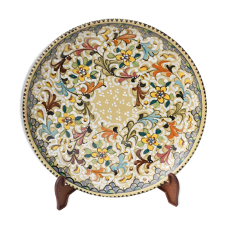 Pesaro faience plate