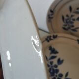set of 7 Creil and Montereau flat plates,