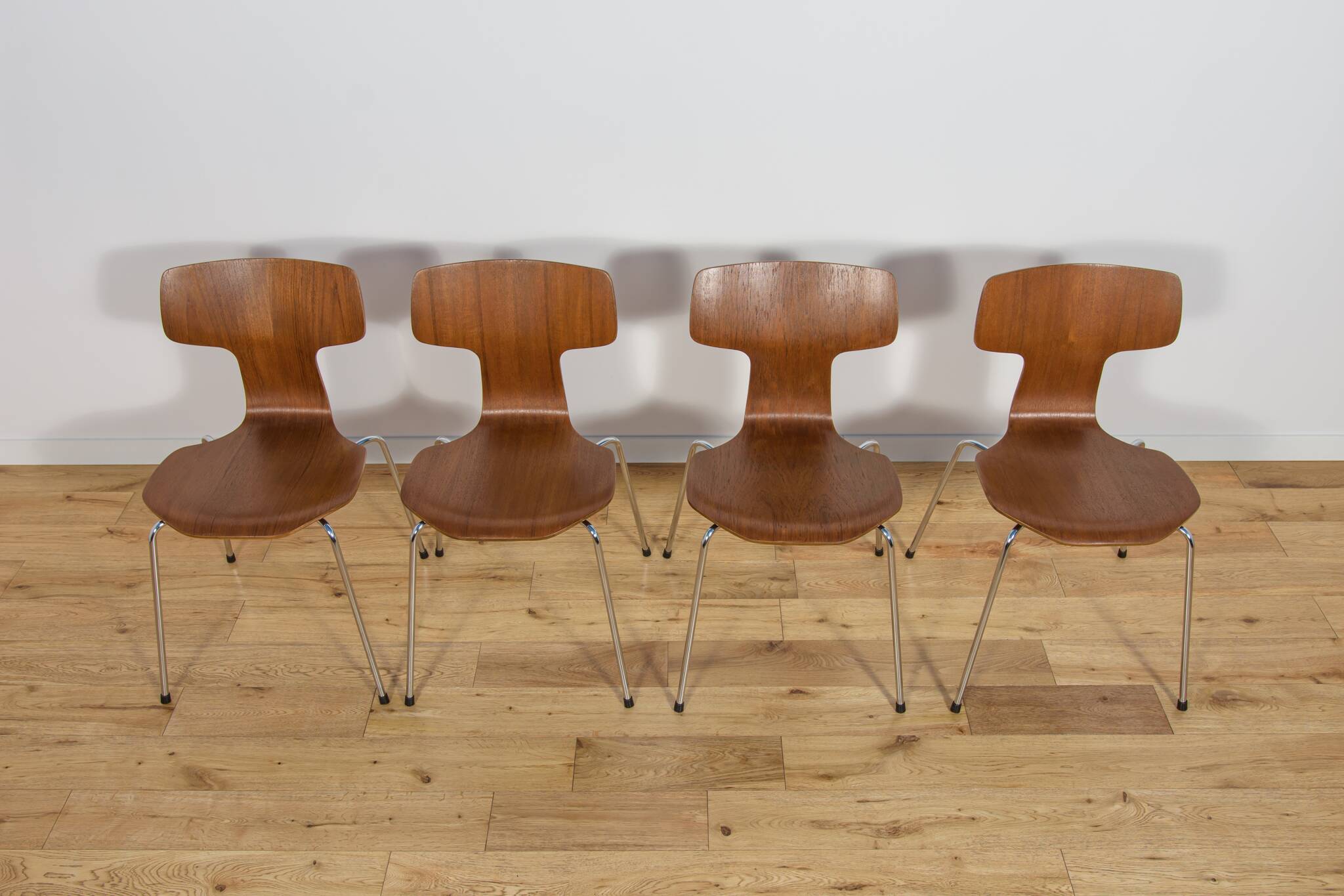 Model 3103 Dining Chairs by Arne Jacobsen for Fritz Hansen, 1970s, Set of 4