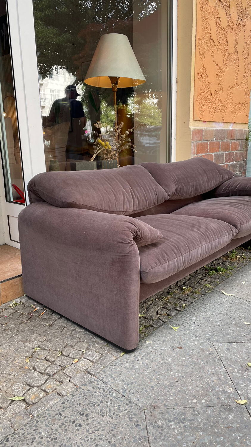 Maralunga sofa 2.5 seater Cassina edition 90s