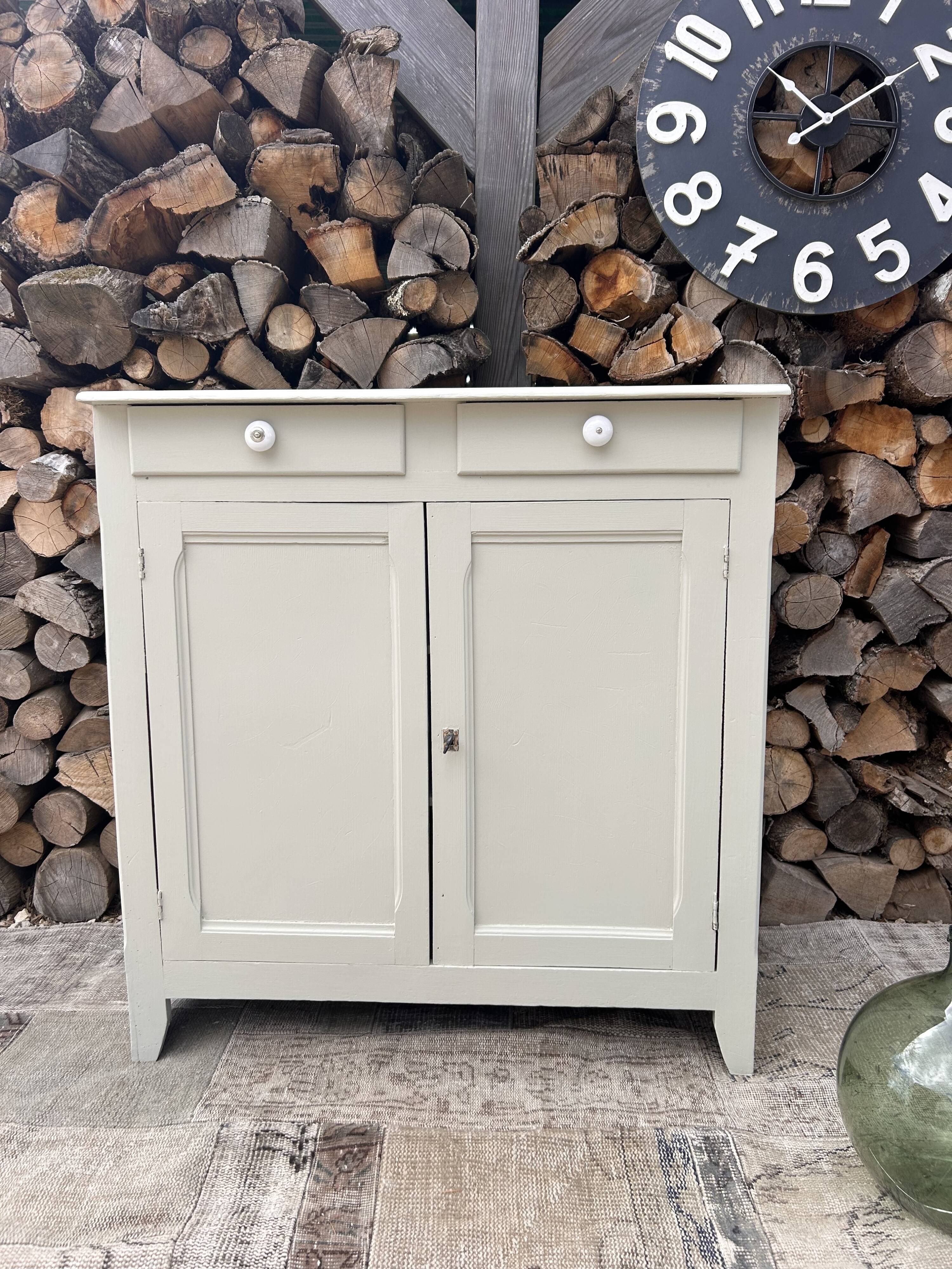 Parisian-style buffet