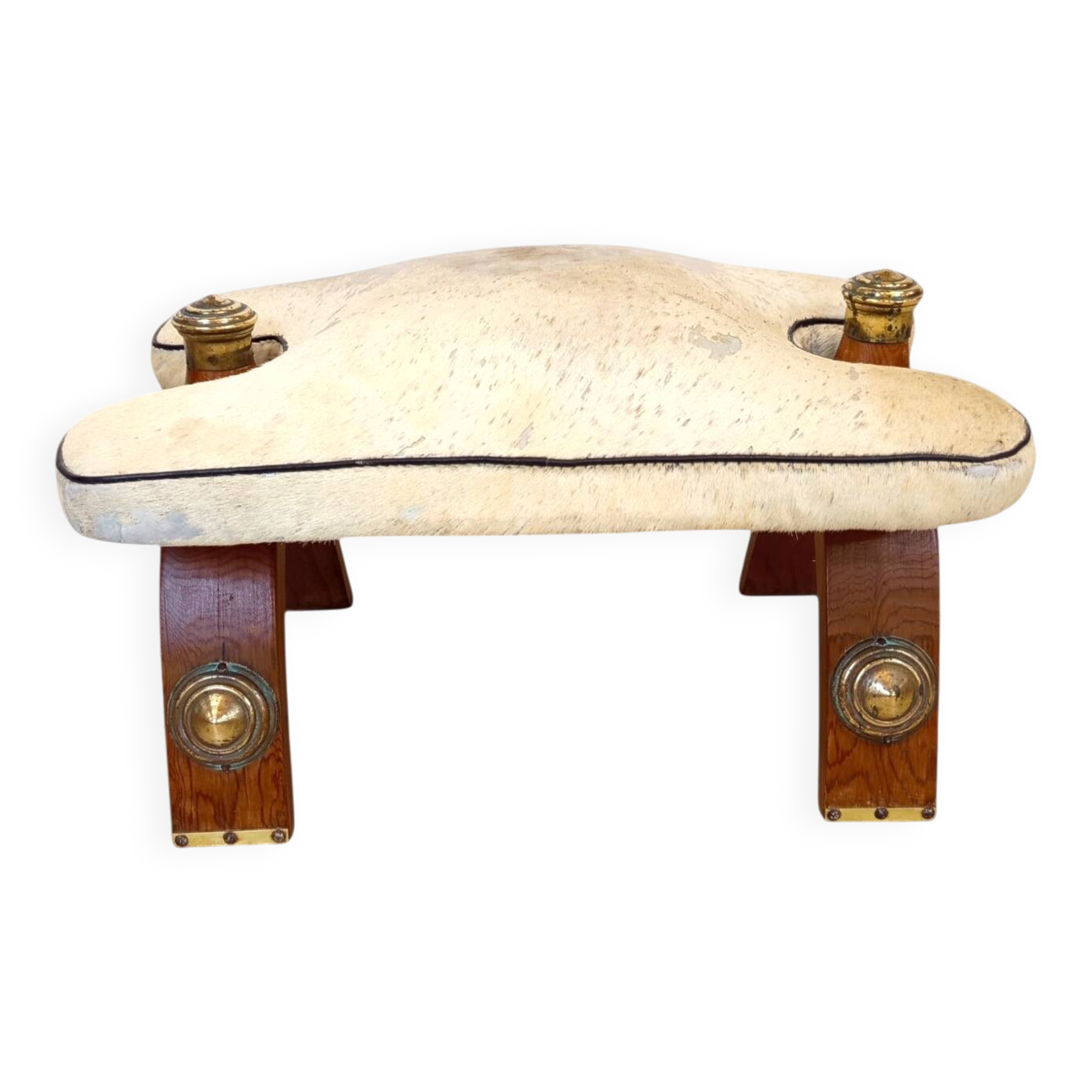 Camel saddle stool