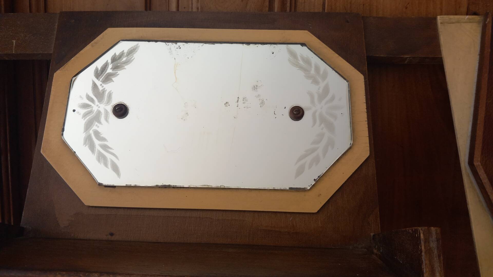 Vintage Art Deco wall coat rack in two-tone wood with engraved mirror.