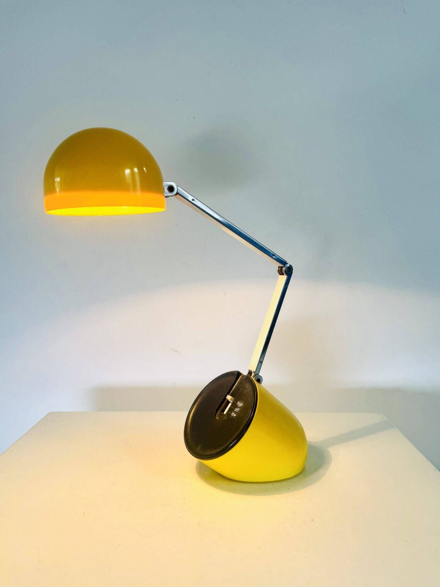 Na-718 ‘Aiai’ Folding Space-Age Desk Lamp In Yellow By Kreo-Lite, Hong Kong 1970S