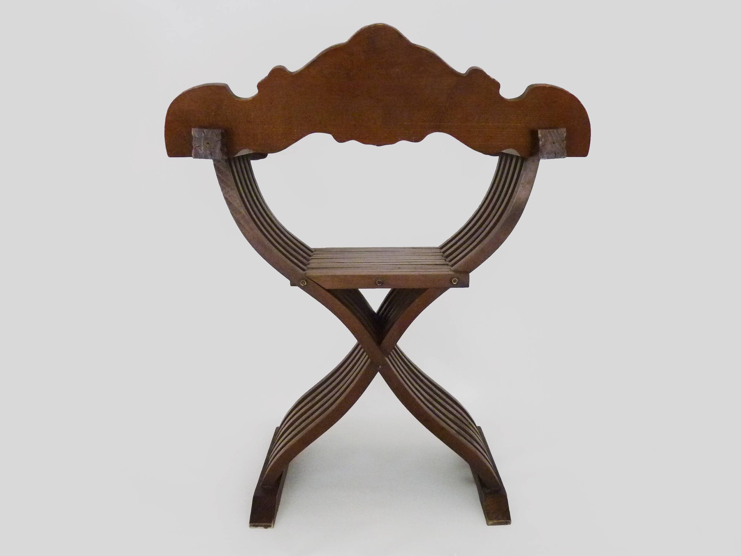 Vintage Savonarola chair with lion head, wood, Italy, 1950s