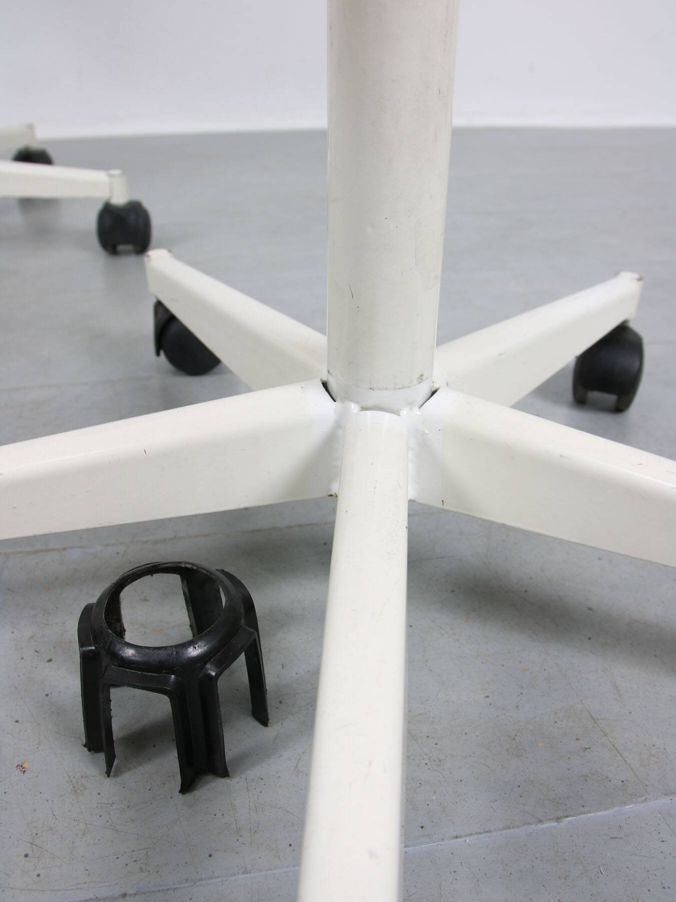 Vintage White & Wooden Swivel Office Chair, 70s