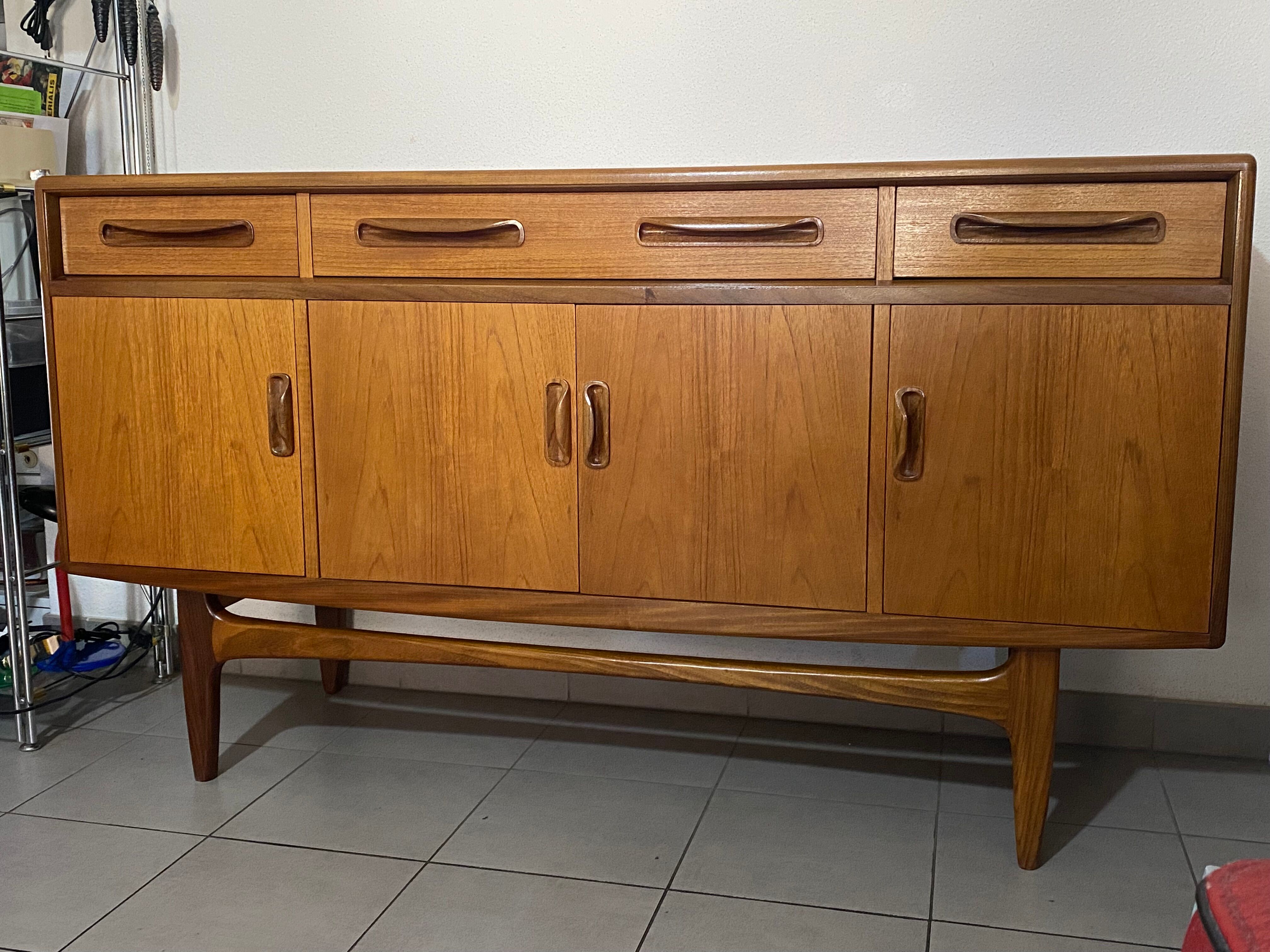 Scandinavian teak row G-Plan By Victor Wilkins 1960