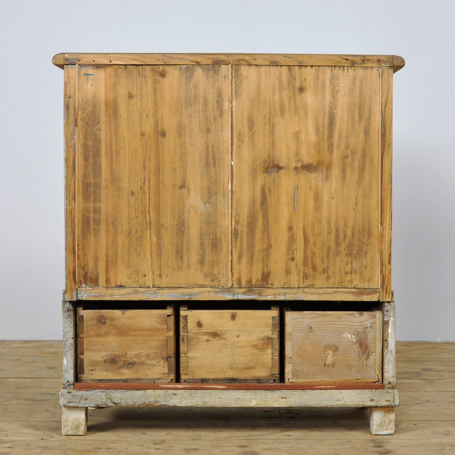 Vintage Pine chest of drawers 1930's
