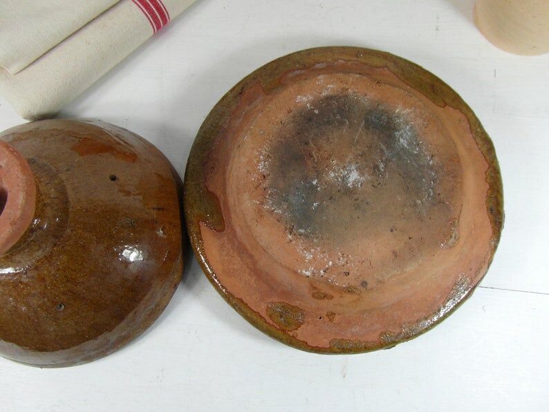 Terracotta tagine with lid