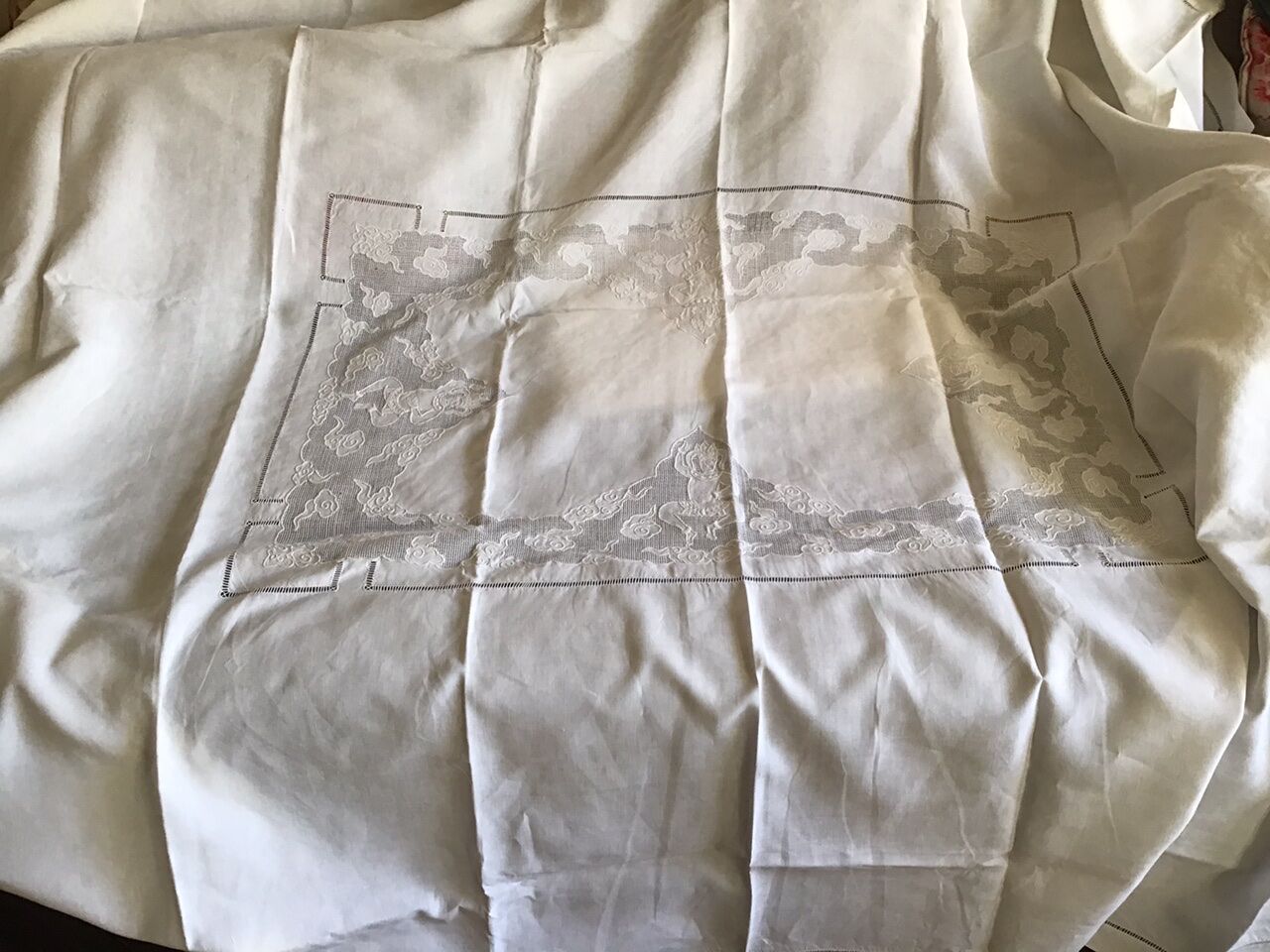 Japanese coat of white linen yarn